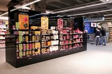 Carrefour inaugure son premier hypermarché sur-mesure à Paris