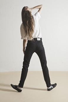 Les premiers jeans nord-coréens vendus dans le monde entier - Shopping - CityZens